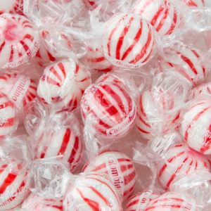 Colombina Red White Mint Candy Balls